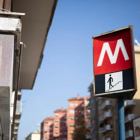 Apartment Lady Butterfly - Metro A Lucio Sestio